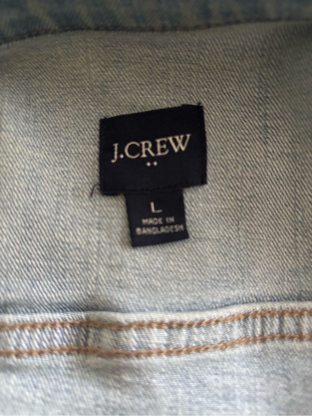 J.Crew Classic Light Wash Denim Trucker Jacket - Size L - Picture 3 of 3